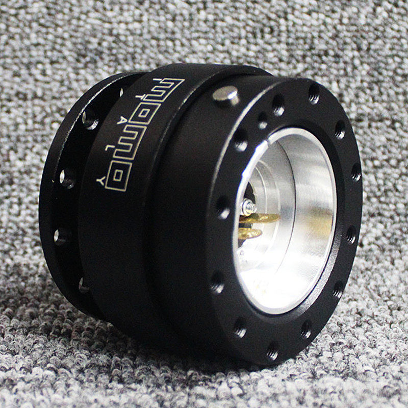 Quick release Steering wheel hub